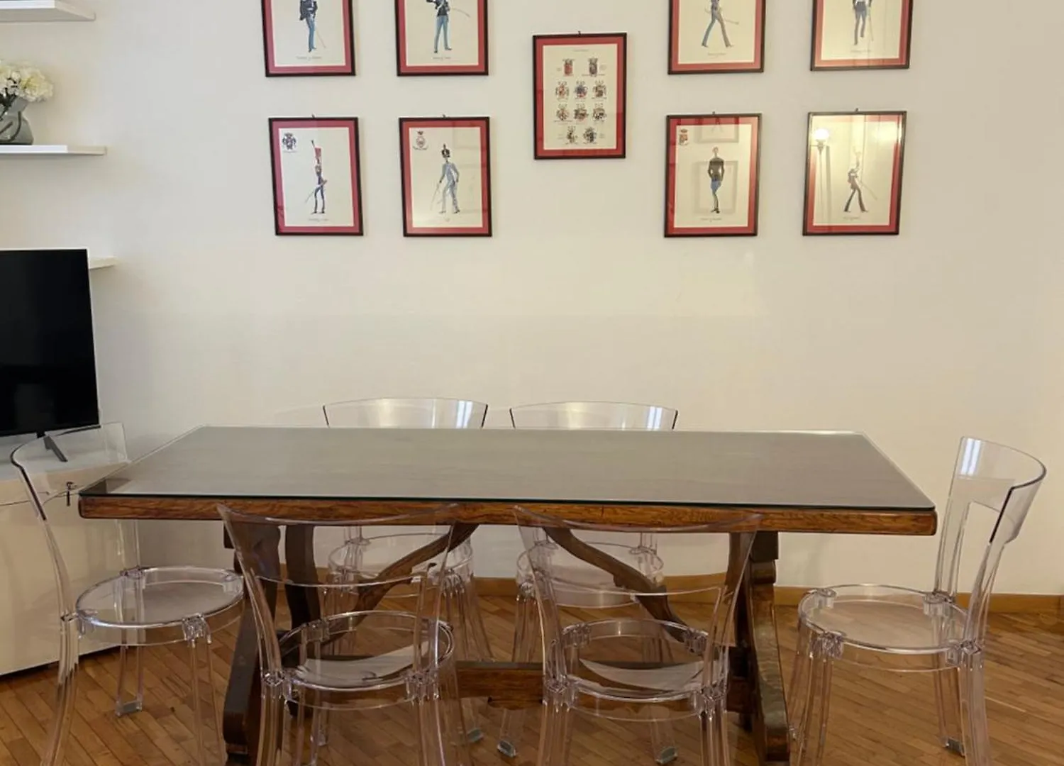 Bilocale Red House - Two Room Apartment Red House, Cosy Flat Milán
